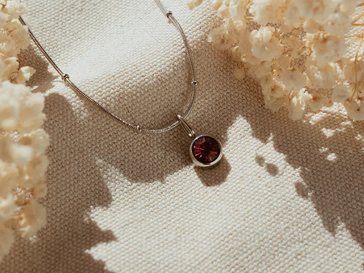 Collar acero inoxidable. Collar meses del año. Colgante acero inoxidable. Regalos de San Valentín. Detalles para bodas.