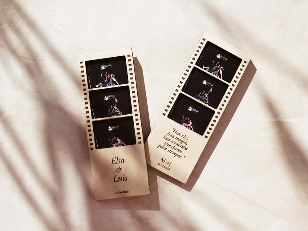 Marco de fotos para fotomatón de madera | Recuerdo personalizado de boda