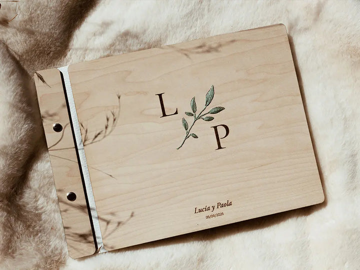 Álbum para bodas - Libro de firmas de madera bordado