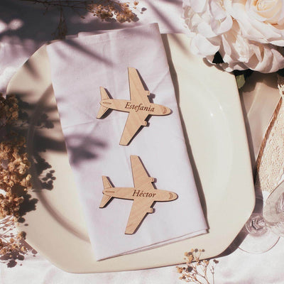 Marcasitios avión madera personalizado para boda