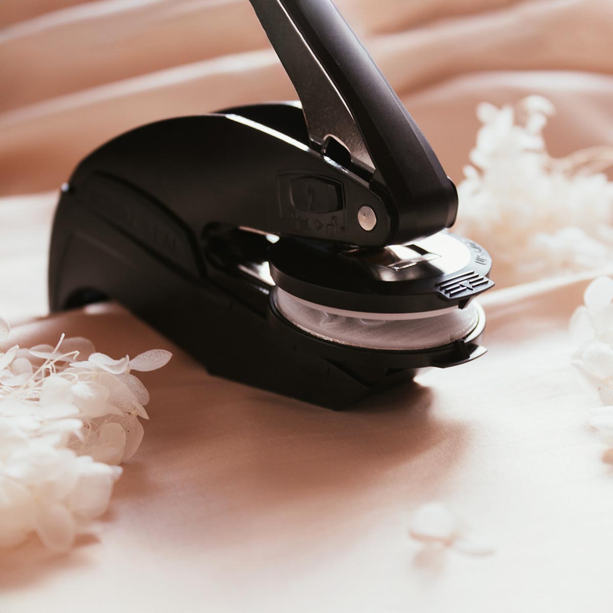 Sello seco personalizado