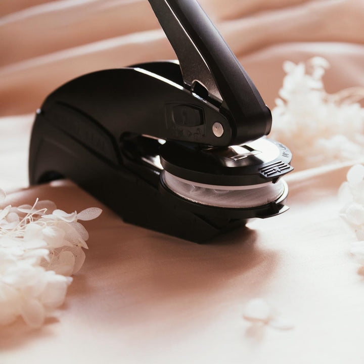 Sello seco personalizado