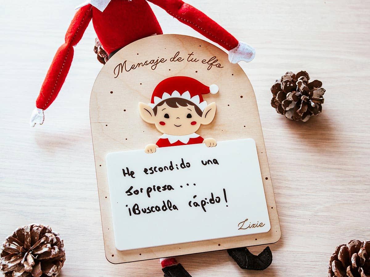 Cartel Elfo Navidad con Mensaje Personalizado plano detalle con cartel escrito