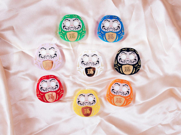 Colección completa de amuletos japoneses Daruma