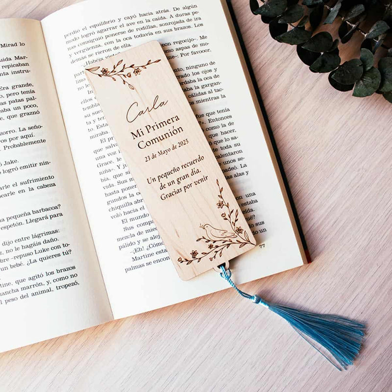 Marcapáginas comunión personalizados de madera diseño palomita