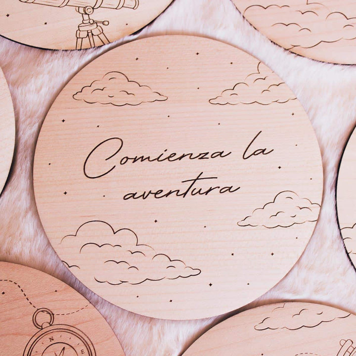 Placas cumplemes bebé personalizadas Hola Mundo