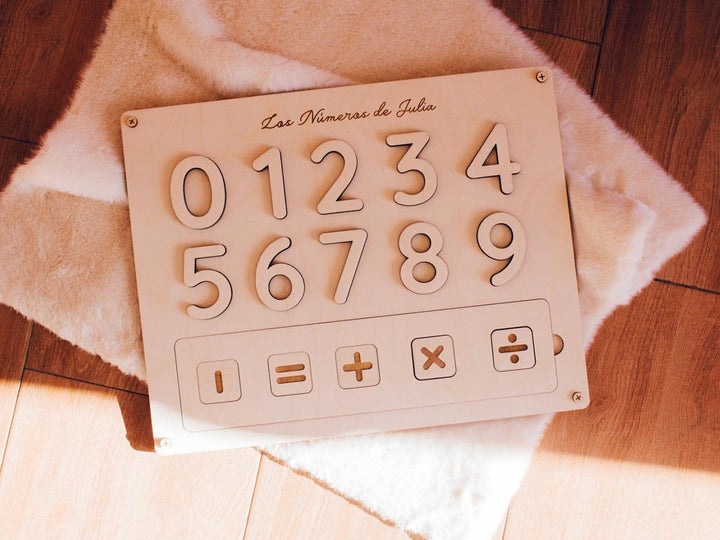 Puzzle madera números y operaciones Montessori 